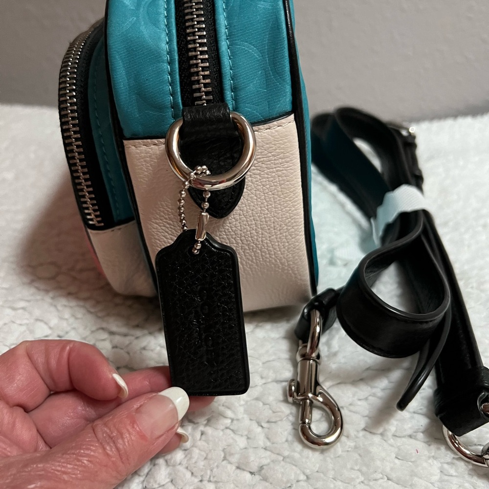 NEW 🚨💖COACH Jamie Camera Bag Aqua Pink Lemonade NEW WITH TAGS🔥🚨 (Reg.$298) - Picture 15 of 16